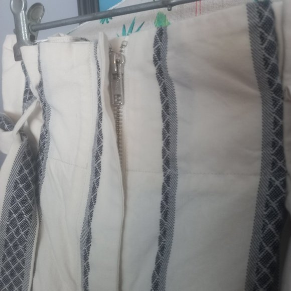 Acler RRP$295 'kingsway' Belted Diamond Grid Stripe Shorts white, grey/blue (6) - Picture 4 of 11